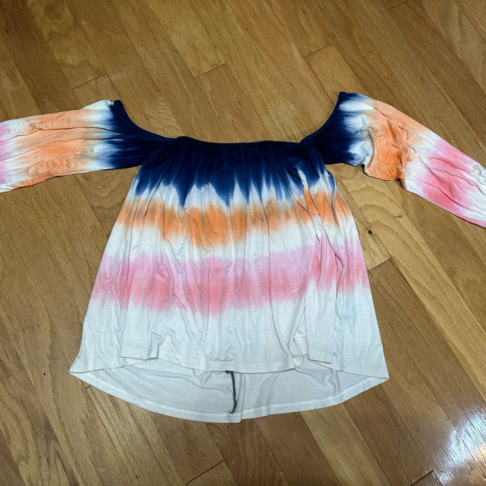 Super Cute Tie-Dye Top
